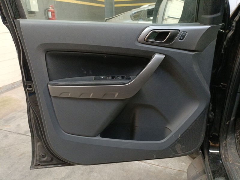 Recambio de guarnecido puerta delantera izquierda para ford ranger (tke) 3.2 tdci 4x4 referencia OEM IAM   
