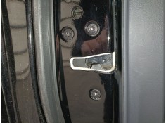 CERRADURA PUERTA TRASERA IZQUIERDA 