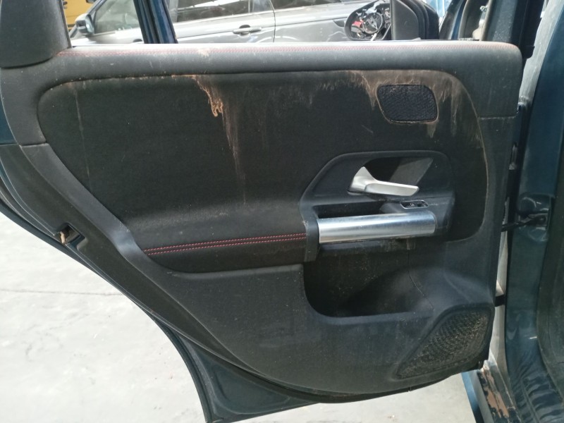 Recambio de guarnecido puerta trasera izquierda para mercedes-benz clase b sports tourer (w247) b 250 e (247.086) referencia OEM