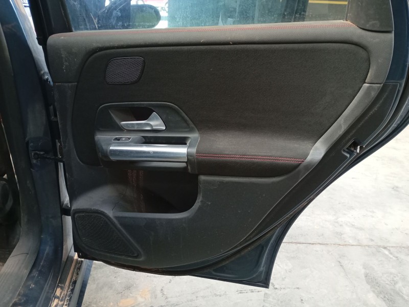 Recambio de guarnecido puerta trasera derecha para mercedes-benz clase b sports tourer (w247) b 250 e (247.086) referencia OEM I