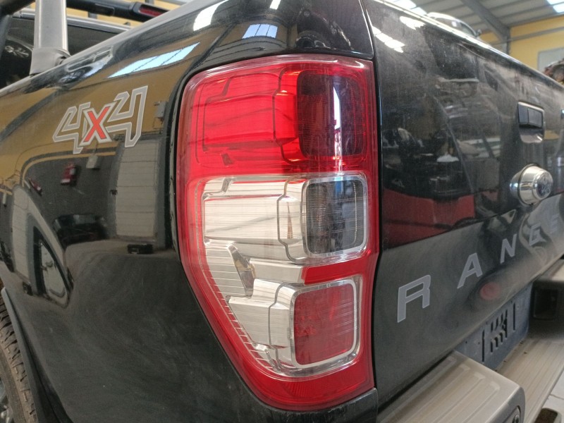 Recambio de piloto trasero izquierdo para ford ranger (tke) 3.2 tdci 4x4 referencia OEM IAM   