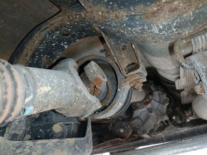 Recambio de transmision central para ford ranger (tke) 3.2 tdci 4x4 referencia OEM IAM   