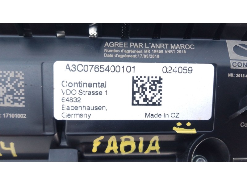 Recambio de cuadro instrumentos para skoda fabia iv (pj3) 1.0 tsi referencia OEM IAM 654920790D A3C0765400101 