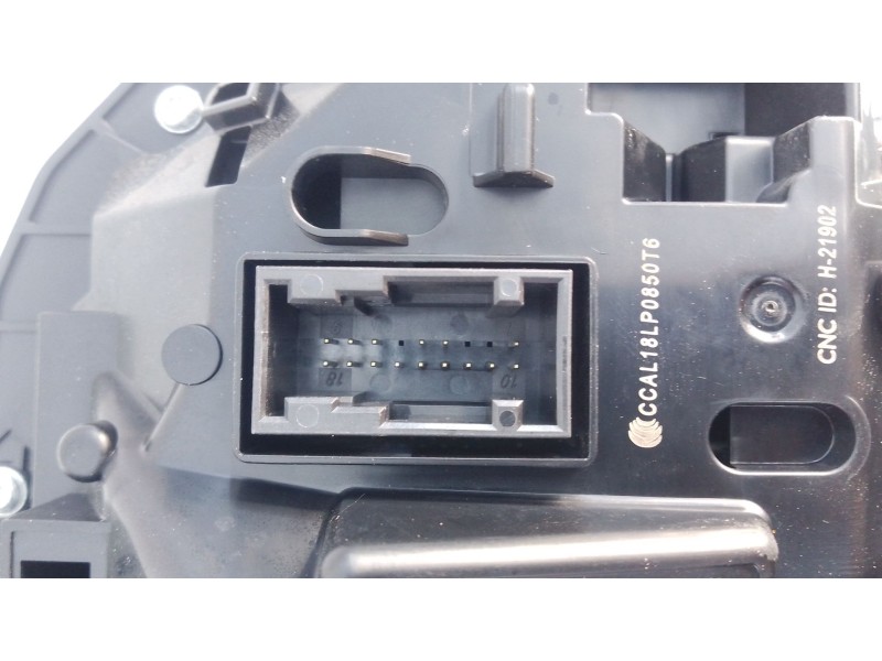 Recambio de cuadro instrumentos para skoda fabia iv (pj3) 1.0 tsi referencia OEM IAM 654920790D A3C0765400101 