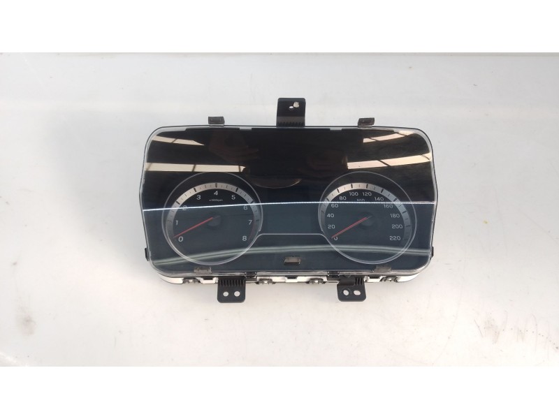 Recambio de cuadro instrumentos para ssangyong tivoli 1.2 referencia OEM IAM 8021035660  