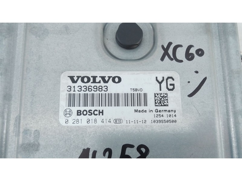 Recambio de centralita motor uce para volvo xc60 i suv (156) d5 awd referencia OEM IAM 31336983 0281018414 