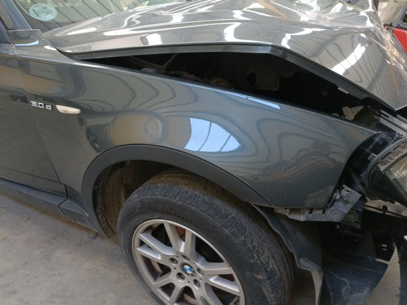 Recambio de aleta delantera derecha para bmw x3 (e83) 3.0 d referencia OEM IAM   