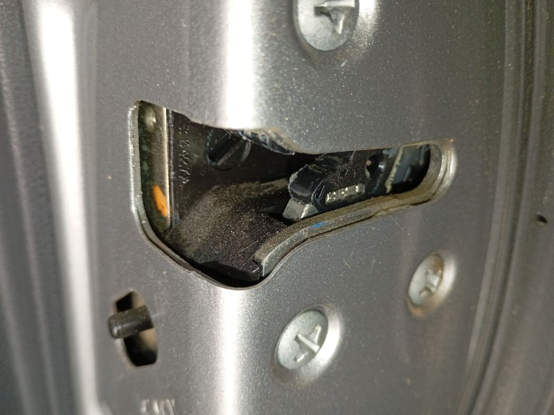 Recambio de cerradura puerta trasera derecha para nissan juke (f15) 1.5 dci referencia OEM IAM   