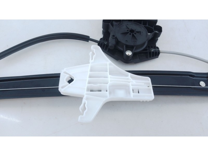 Recambio de elevalunas trasero derecho para skoda scala (nw1) 1.5 tsi referencia OEM IAM   