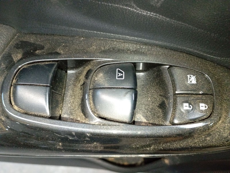 Recambio de mando elevalunas delantero izquierdo para nissan juke (f15) 1.5 dci referencia OEM IAM   