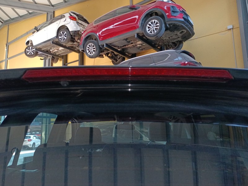 Recambio de luz central de freno para bmw x3 (e83) 3.0 d referencia OEM IAM   