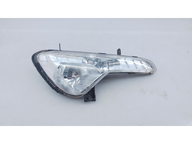 Recambio de faro antiniebla derecho para kia sportage iii (sl) 1.7 crdi referencia OEM IAM   