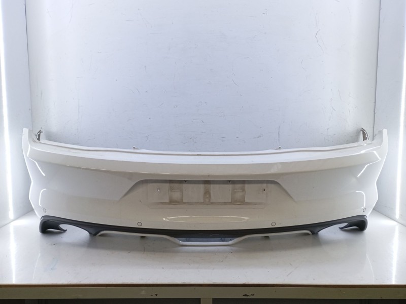 Recambio de paragolpes trasero para ford usa mustang coupé 2.3 ecoboost referencia OEM IAM   