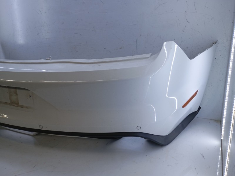 Recambio de paragolpes trasero para ford usa mustang coupé 2.3 ecoboost referencia OEM IAM   