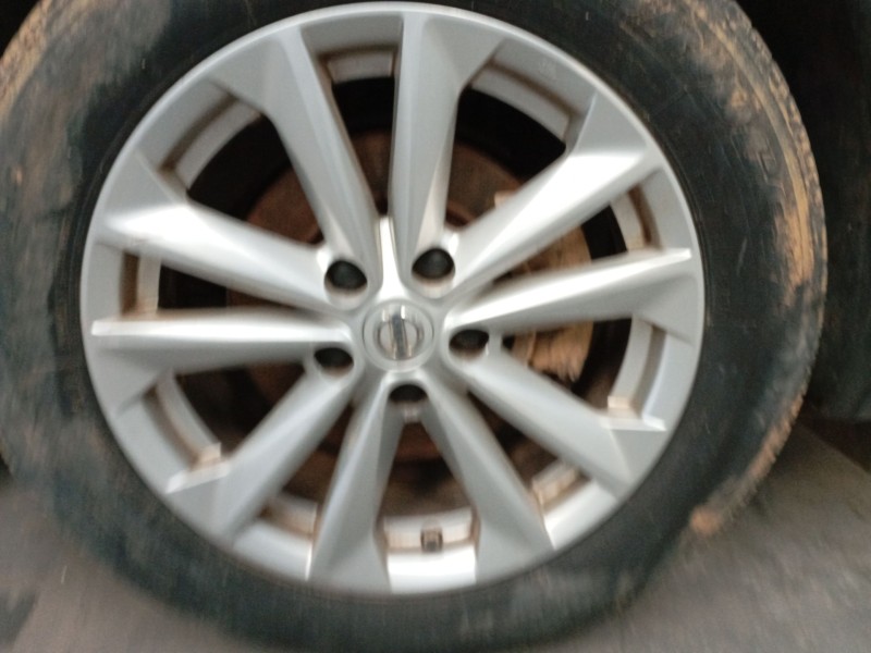 Recambio de llanta para nissan qashqai ii (j11, j11_) 1.6 dci referencia OEM IAM 215/60/17  