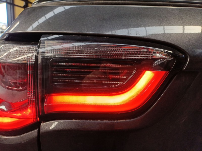 Recambio de piloto trasero izquierdo porton para jeep compass (mp, m6, mv, m7) 1.4 multiair referencia OEM IAM   