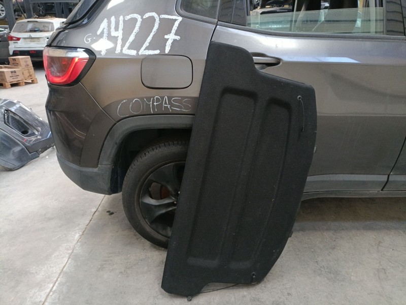 Recambio de bandeja trasera para jeep compass (mp, m6, mv, m7) 1.4 multiair referencia OEM IAM   