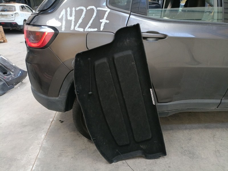 Recambio de bandeja trasera para jeep compass (mp, m6, mv, m7) 1.4 multiair referencia OEM IAM   
