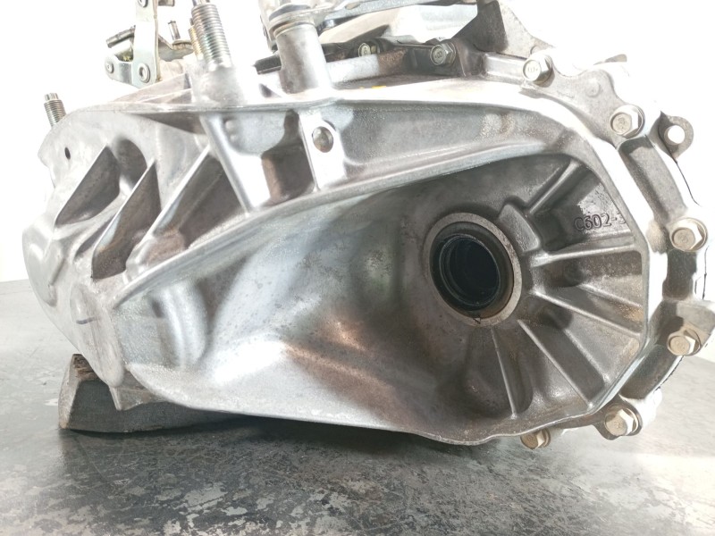 Recambio de caja cambios para mazda 6 sedán (gj, gl) 2.0 (gj2, gl2, gl6) referencia OEM IAM 8TH0613664  