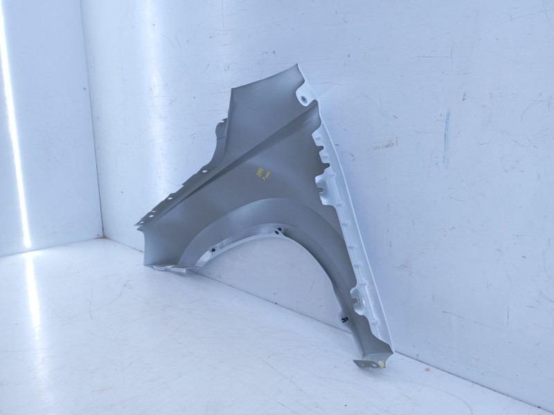 Recambio de aleta delantera derecha para skoda karoq 2.0 tdi nu7 referencia OEM IAM   