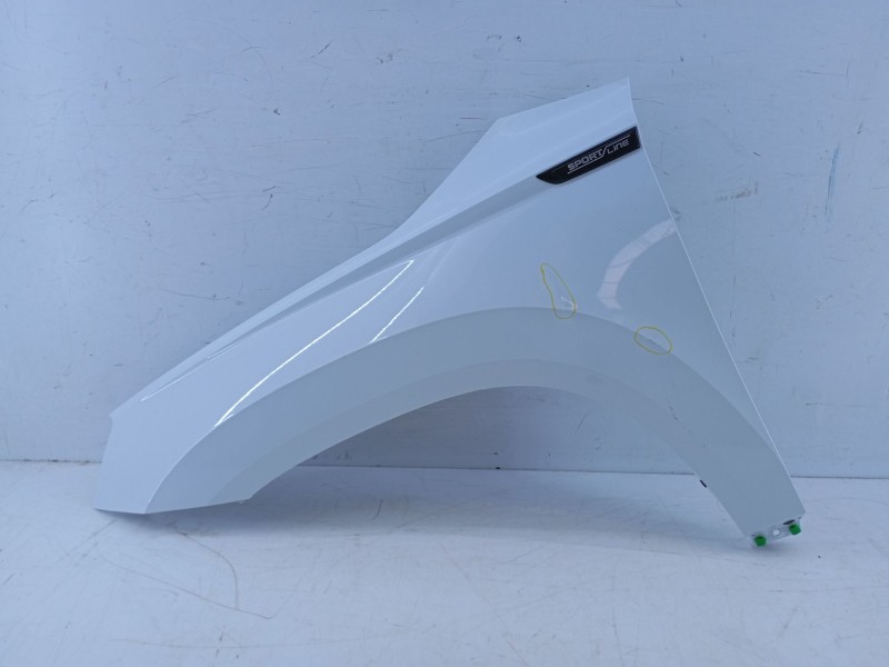 Recambio de aleta delantera izquierda para skoda karoq 2.0 tdi nu7 referencia OEM IAM   