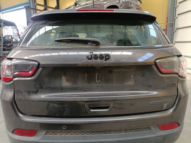 Recambio de porton trasero para jeep compass (mp, m6, mv, m7) 1.4 multiair referencia OEM IAM   