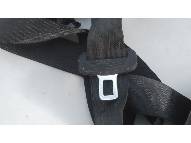 Recambio de cinturon seguridad trasero derecho para hyundai kona 2 1.0 tgdi referencia OEM IAM   