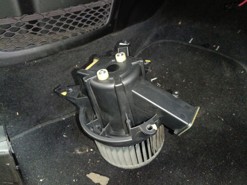 Recambio de ventilador calefaccion para jeep compass (mp, m6, mv, m7) 1.4 multiair referencia OEM IAM   