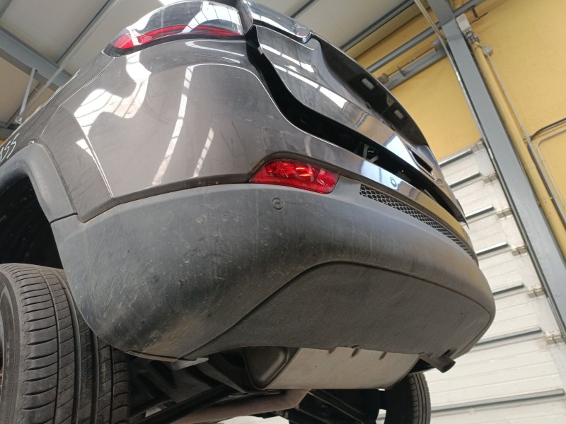 Recambio de paragolpes trasero para jeep compass (mp, m6, mv, m7) 1.4 multiair referencia OEM IAM   