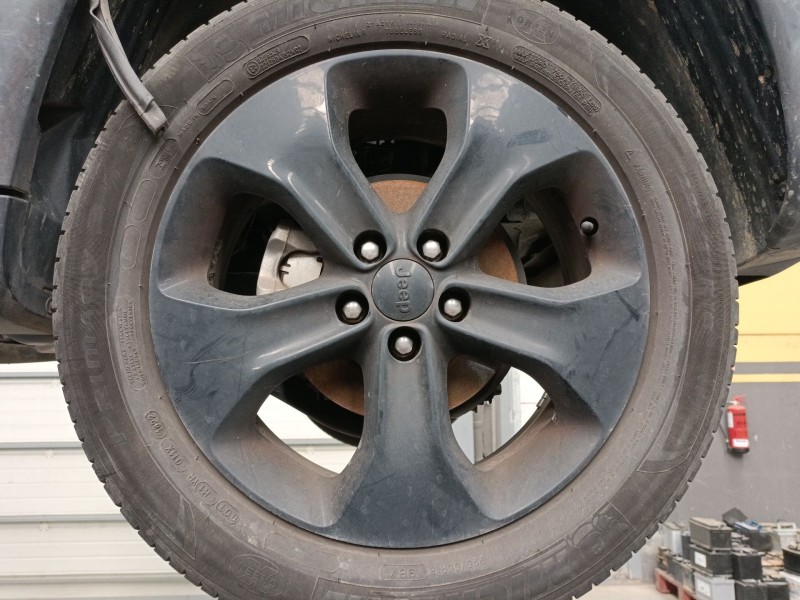 Recambio de llanta para jeep compass (mp, m6, mv, m7) 1.4 multiair referencia OEM IAM 225/55/18  