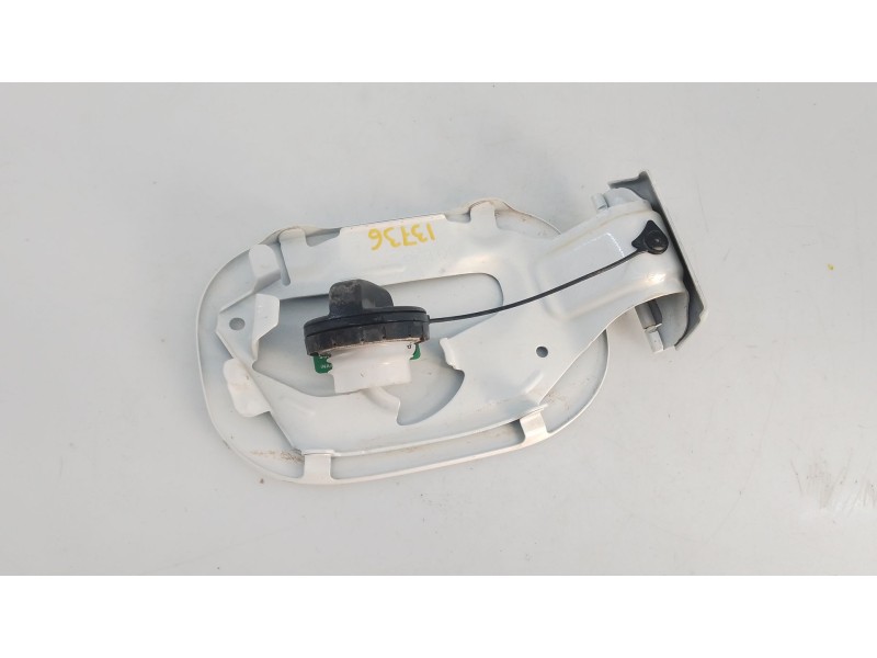 Recambio de tapa exterior combustible para mazda cx-5 (kf) 2.0 referencia OEM IAM   