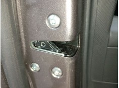 CERRADURA PUERTA DELANTERA IZQUIERDA 