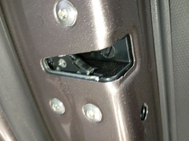 Recambio de cerradura puerta trasera izquierda para hyundai tucson (nx4e, nx4a) 1.6 t-gdi referencia OEM IAM   