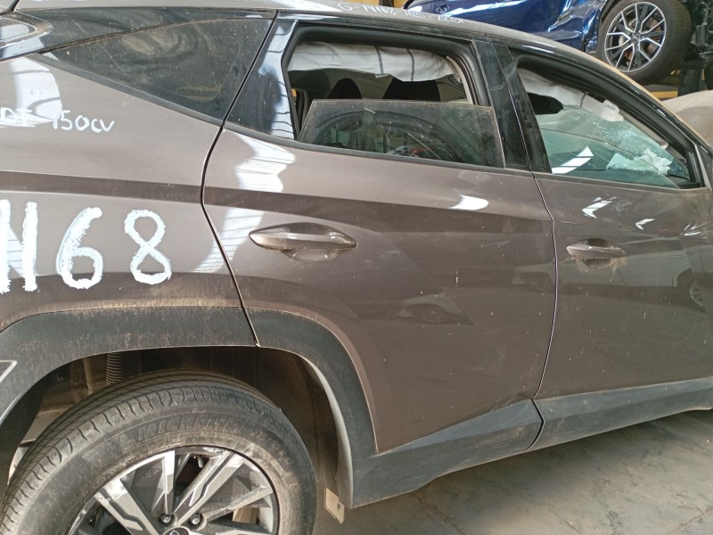 Recambio de puerta trasera derecha para hyundai tucson (nx4e, nx4a) 1.6 t-gdi referencia OEM IAM   