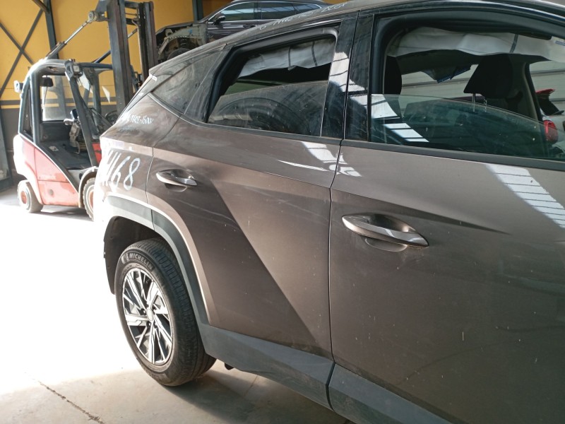 Recambio de puerta trasera derecha para hyundai tucson (nx4e, nx4a) 1.6 t-gdi referencia OEM IAM   