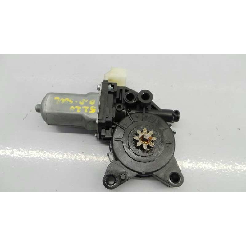 Recambio de motor elevalunas delantero derecho para kia soul drive referencia OEM IAM 824601M000  