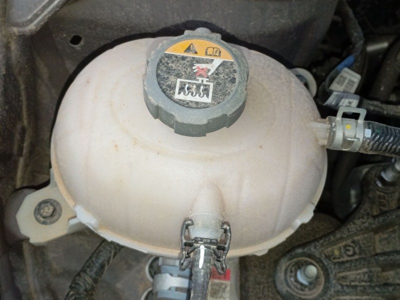 Recambio de deposito expansion para hyundai tucson (nx4e, nx4a) 1.6 t-gdi referencia OEM IAM   