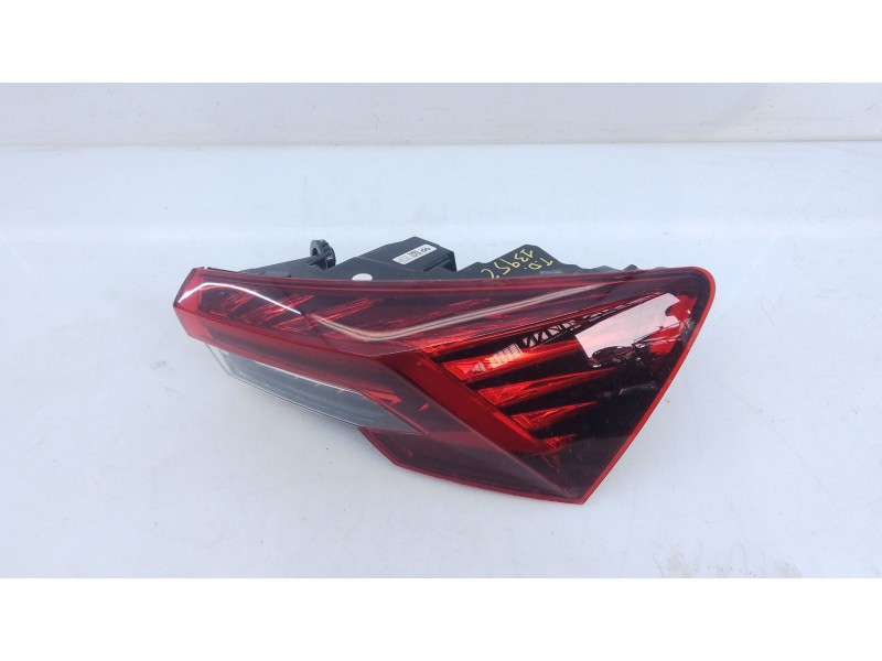 Recambio de piloto trasero derecho para skoda octavia iv nx3 vrs 2.0 tsi referencia OEM IAM   