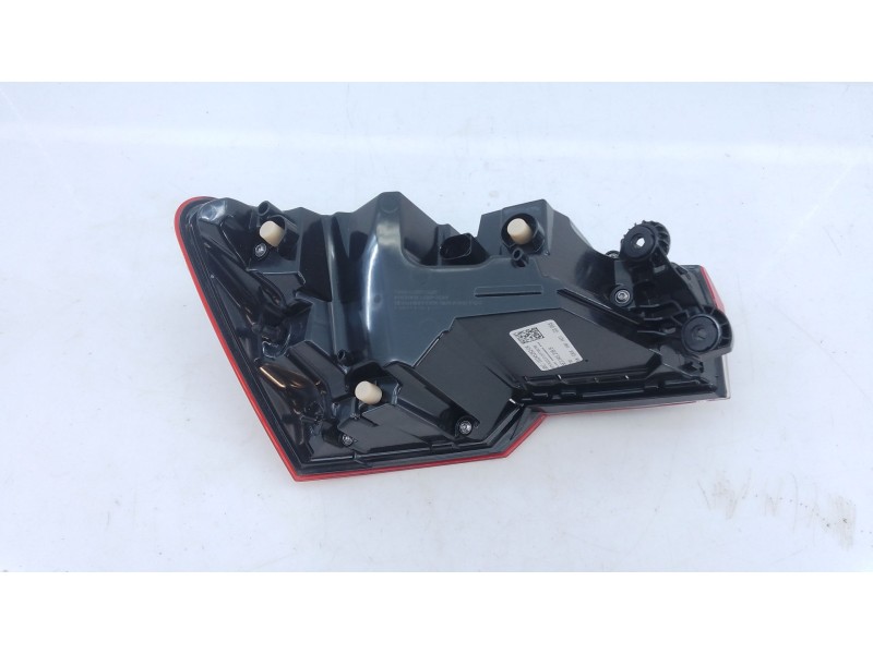 Recambio de piloto trasero derecho para skoda octavia iv nx3 vrs 2.0 tsi referencia OEM IAM   