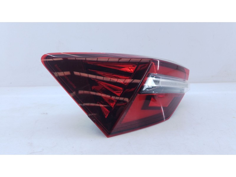 Recambio de piloto trasero izquierdo para skoda karoq (nu7, nd7) 1.5 tsi referencia OEM IAM   