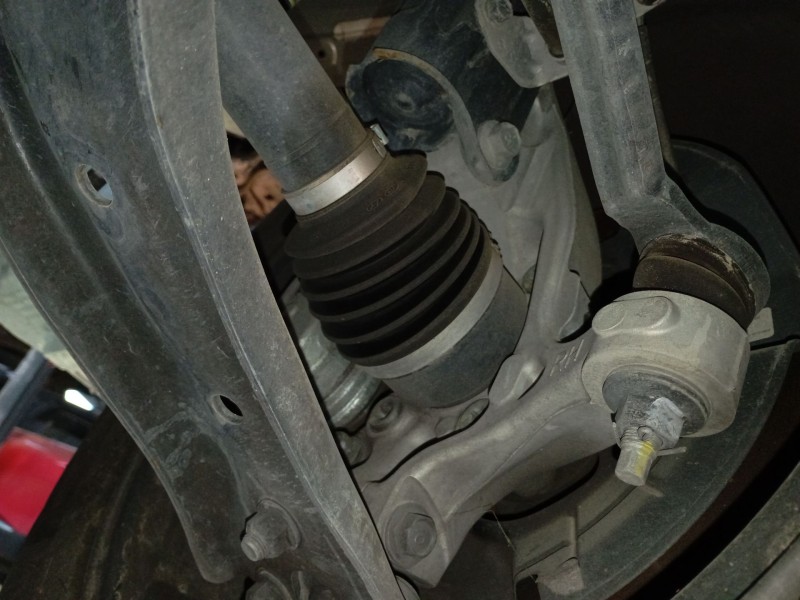 Recambio de mangueta delantera derecha para hyundai tucson (nx4e, nx4a) 1.6 t-gdi referencia OEM IAM   