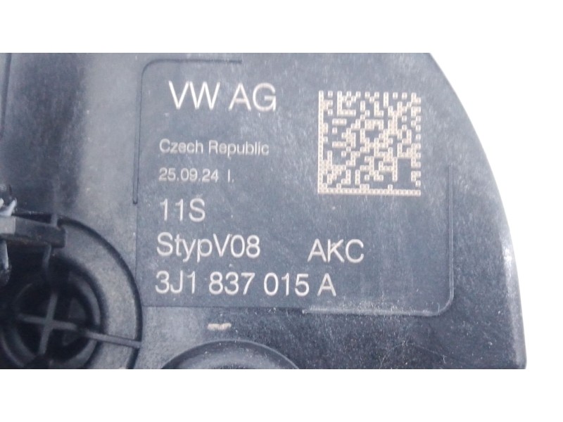 Recambio de cerradura puerta delantera izquierda para skoda octavia iv nx3 vrs 2.0 tsi referencia OEM IAM   