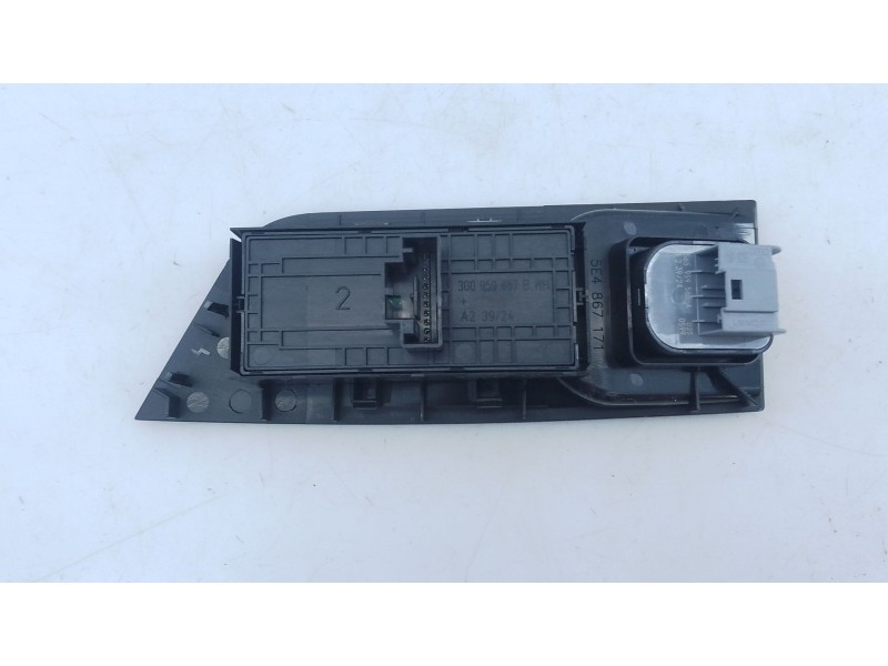 Recambio de mando elevalunas delantero izquierdo para skoda octavia iv nx3 vrs 2.0 tsi referencia OEM IAM   