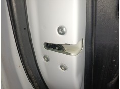 CERRADURA PUERTA DELANTERA IZQUIERDA 