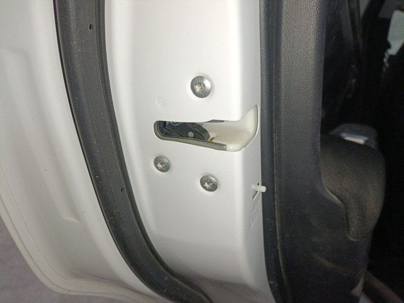 Recambio de cerradura puerta trasera izquierda para mitsubishi asx (ga_w_) 1.6 mivec (ga1w) referencia OEM IAM   