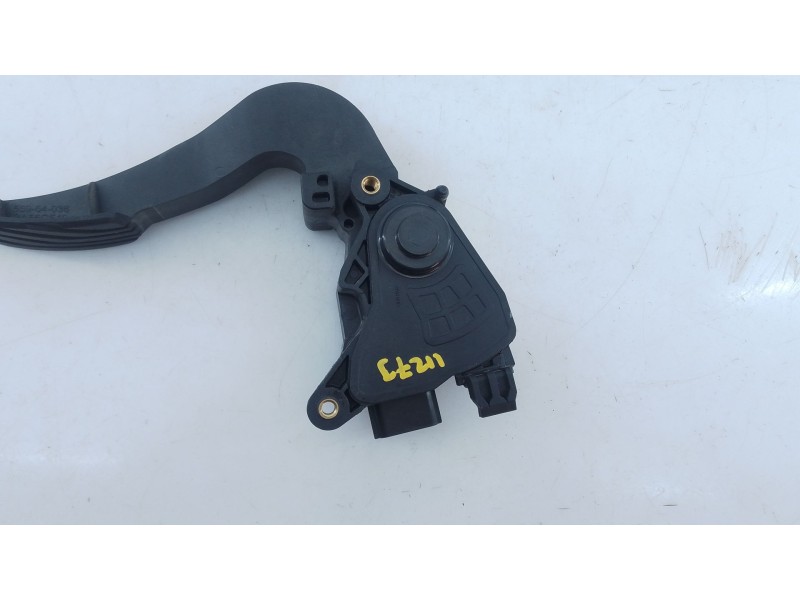 Recambio de pedal acelerador para renault megane iv berlina 5p limited referencia OEM IAM 180026830R  