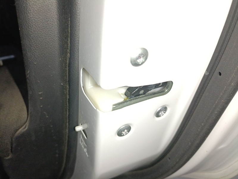 Recambio de cerradura puerta trasera derecha para mitsubishi asx (ga_w_) 1.6 mivec (ga1w) referencia OEM IAM   