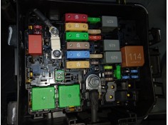 Recambio de caja reles / fusibles para opel corsa f (p2jo) 1.2 (68) referencia OEM IAM   