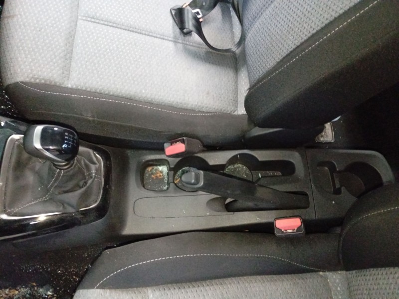 Recambio de consola central para opel corsa f (p2jo) 1.2 (68) referencia OEM IAM   