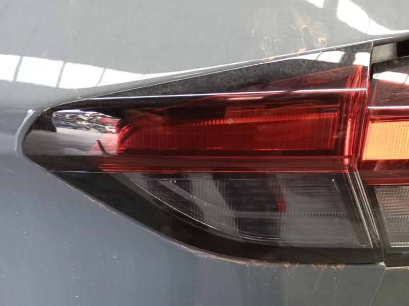 Recambio de piloto trasero derecho porton para opel corsa f (p2jo) 1.2 (68) referencia OEM IAM   